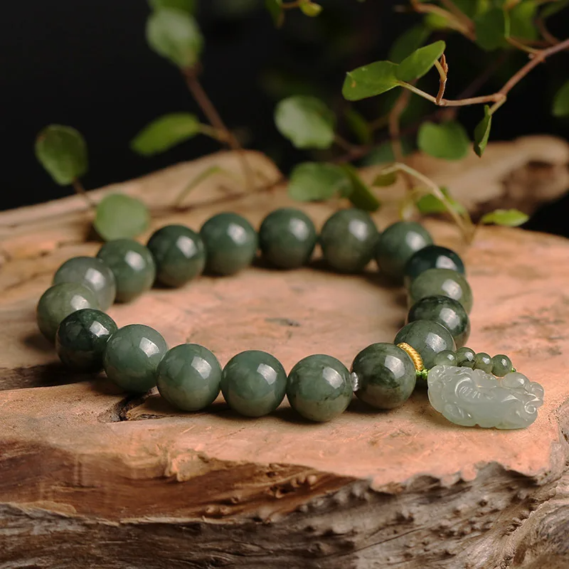 Emerald Green Jade Bracelet with Pixiu - Bring Wealth - BuddhaBeyond