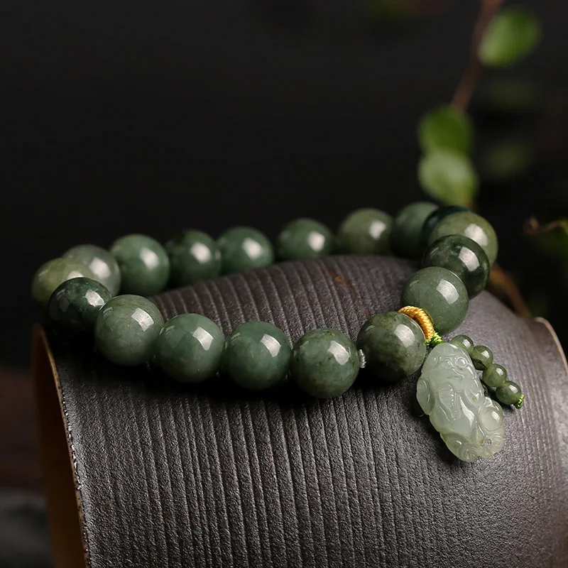 Emerald Green Jade Bracelet with Pixiu - Bring Wealth - BuddhaBeyond