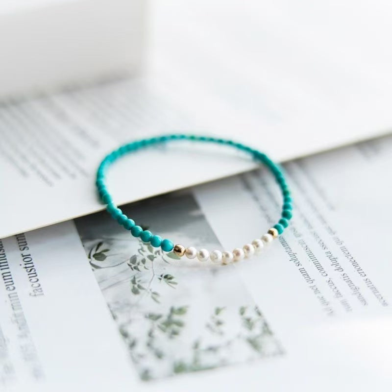 Minimalist turquoise beaded bracelet with pearls for women’s luxury jewelry